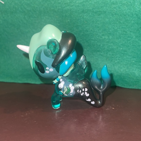 Lot of 2 Tokidoki Unicorno Mermicorno Series 2 Aquaria Fish and Cerulean - Picture 6 of 7